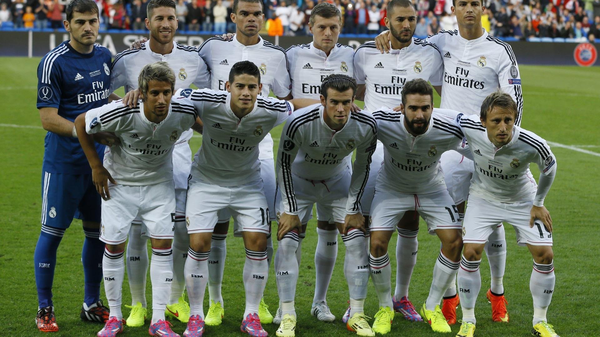 末节之王！哈登独揽19分导演逆转，雄鹿加时险胜公牛